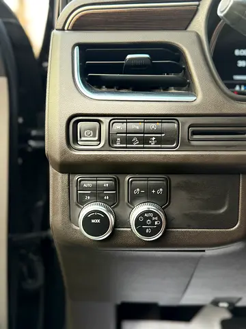 صورة 16 لـ 2023 GMC YUKON
