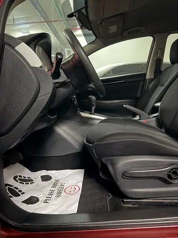 2017 Nissan SENTRA photo 5