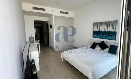 FULLY FURNISHED STUDIO | BALCONY | ON HIGH FLOOR