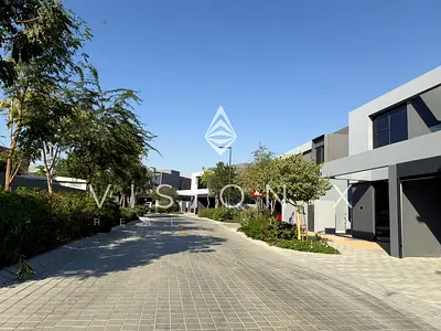Ready & Waiting | Premium Villa | Vibrant Neighborhood