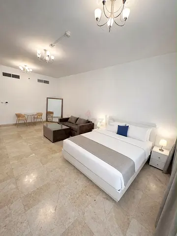 Specious Room for rent / Dubai Marina
