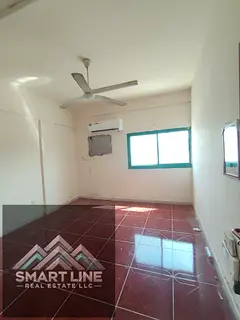BIG OFFERS 1BHK WITH BALCONY CLOSE HAKL FAMILY BUILDING RENT ONLY 25K