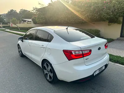 2015 KIA RIO 照片 7