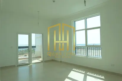 Modern kitchen | Water Park View | Vacant