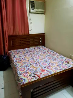Al Karama, Fully furnished room available for Keralite couple