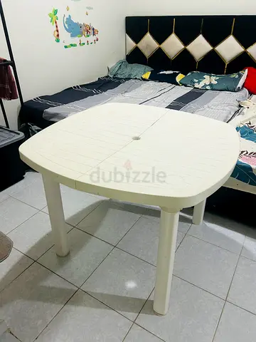 Dinning table