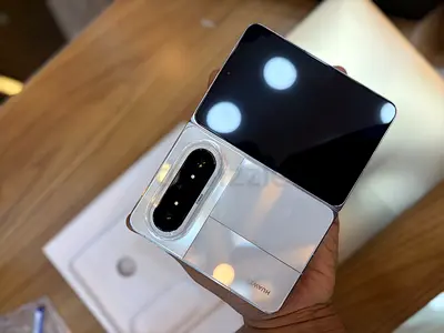 Huawei Pura X Max 16/1TB like new Full boxed