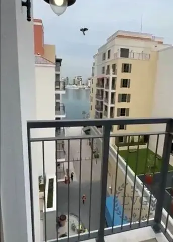 Vacant 1BR | Partial Sea View | Unfurnished | Le Ciel B3