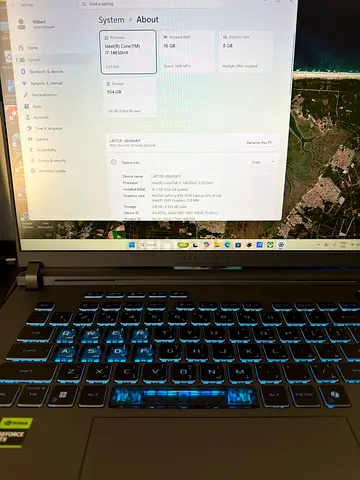 Asus ROG Strix G16 - Gaming laptop (almost brand new)