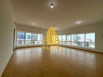 Spacious Newly Renovated 3BHK Penthouse With 2 Basement Parking, Maid Room & All Amenities