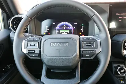 صورة 19 لـ 2026 Toyota PRADO