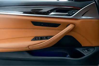 BMW 5 Series 520i M Sport, миниатюра 10