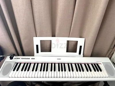 Yamaha NP12 Portable Piano - 61 Keys, White