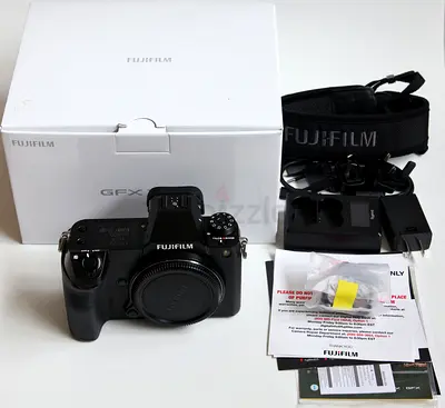 Fujifilm GFX 100S - With Box Like New - Medium Format Camera