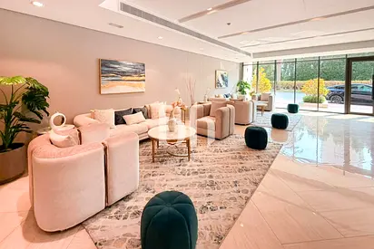Spacious | Fully Furnished | Flexible Cheques
