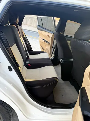Toyota Yaris SE+, миниатюра 10