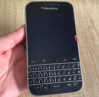 BlackBerry Classic QWERTY Phone - Good Working Condition
