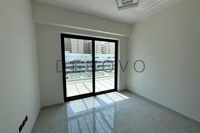 2BHK+ Study Room| Chiller Free| Book Now