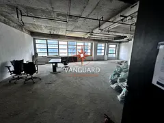 SHELL & CORE OFFICE WITH HIGH FLOOR VIEW