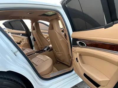 صورة مصغرة 6 لـ 2013 Porsche PANAMERA