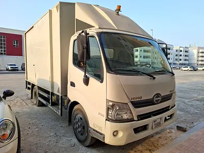 Hino 300 Series 2016 GCC Specs - Reliable Commercial Truck