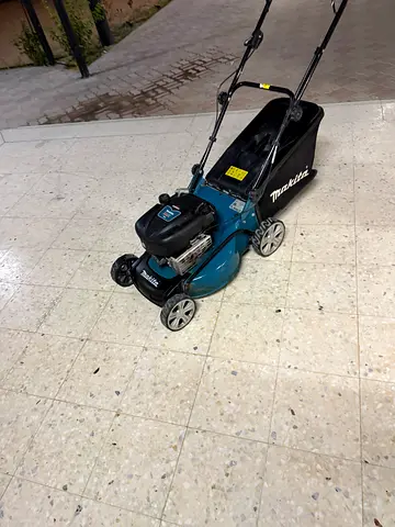 Makita Petrol Lawn Mower - perfect Condition