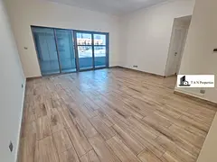 1 Month Free Rent | 6 Cheques Flexible | Near to Exit