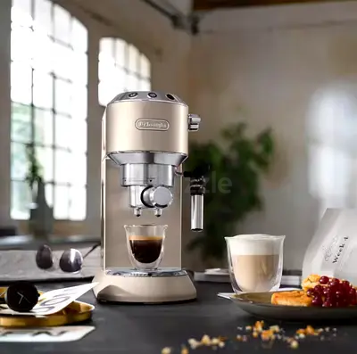 (MOVING OUT SALE, HALF PRICE FOR AED 599 ONLY) BRAND NEW DeLonghi Dedica Metallics Espresso Machine
