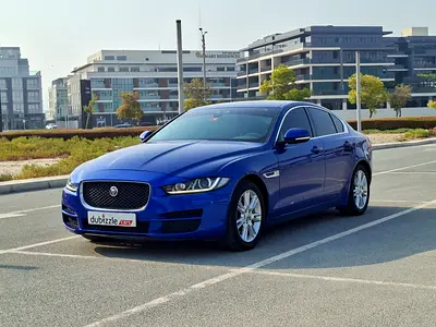 2017 Jaguar XE — миниатюра 3