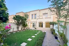 Upgraded | 2M (Study + Maids) | Close to Souk