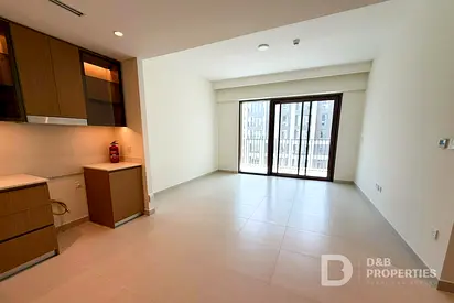 Pool View | Bright | Biggest Layout
