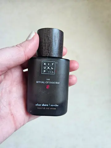 Rituals after shave