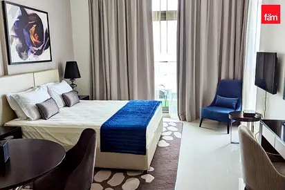 Fully Furnished Bright & Spacious Prime Community