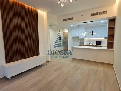Big Size | Near to Mall | Ready to Move