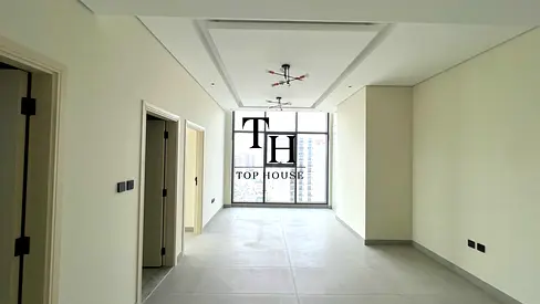 Ready to move in | Next to Metro | Flexible Cheques