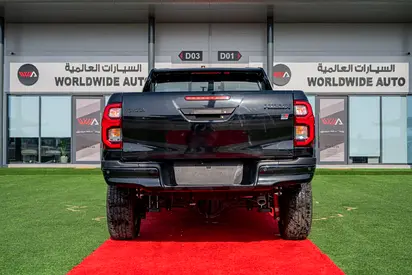 2026 Toyota HILUX 照片 4