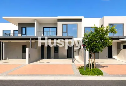 Unfurnished | Close to Pool | Vacant