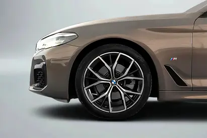 BMW 5 Series 520i M Sport, миниатюра 6
