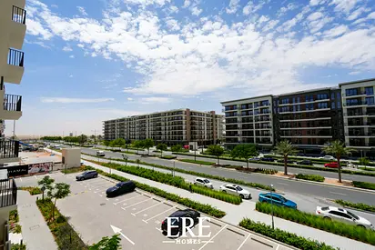 Vacant 1BR | Hamilton Town Square | 2 Cheques Now