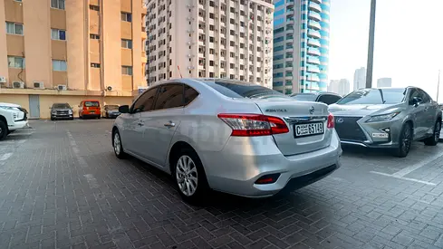 Nissan Sentra SV 2019 – Reliable & Efficient
