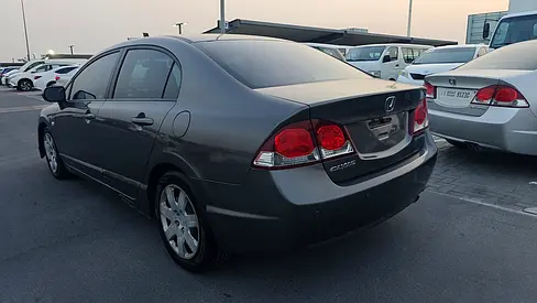 2010 Honda CIVIC — фото 7