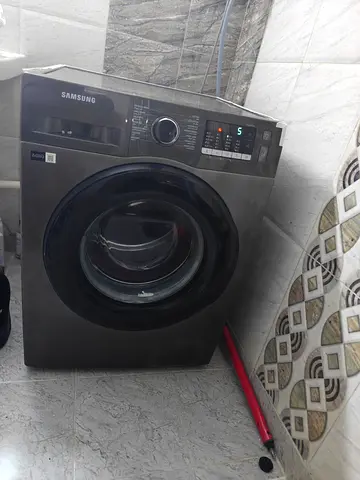 Samsung washing machine 8kg - للبيع غسالة سامسونج ٨ كيلو