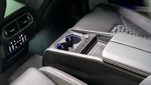 2020 Lamborghini URUS — миниатюра 18