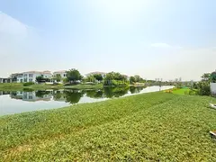 Direct lake facing plot |Jumeirah Park Prime plot