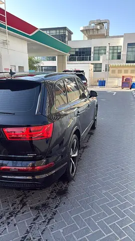 صورة 5 لـ 2017 AUDI Q7