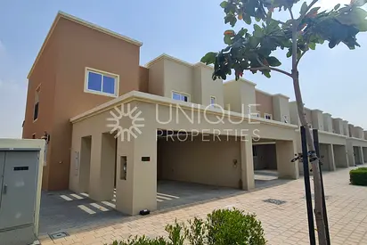 Near Pool | Bright Layout | Single Row