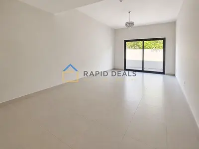 3 Ensuite Bedrooms | Kitchen Appliances | Vacant