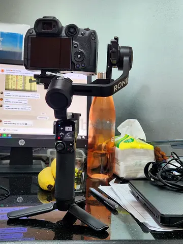 Canon eos r7 + sigma 18-50mm f2.8 + dji rs3 mini gimbal