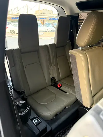 Land Rover Defender 110 SE P400, миниатюра 13