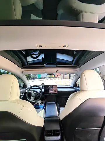 صورة 8 لـ 2021 Tesla MODEL 3